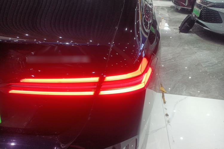 Used BMW i5 2025 eDrive 35L M Sport Package
