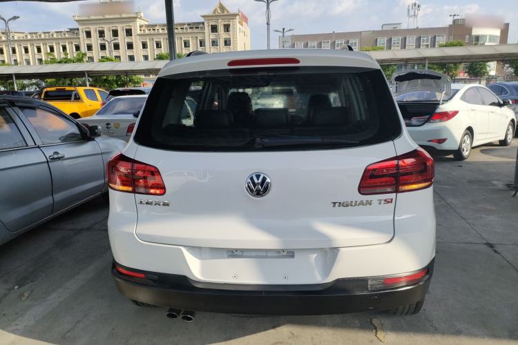 Used Volkswagen Tiguan 2015 1.8TSI Automatic Two-Wheel Drive Trend Edition Rear