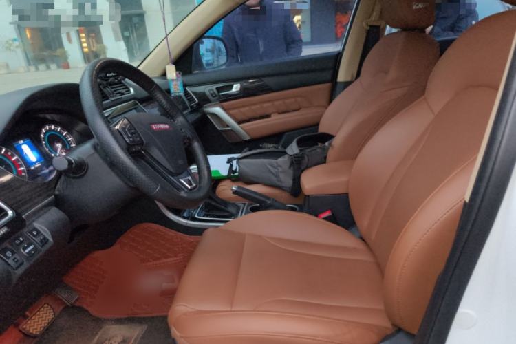 Used Haval H2 2015 1.5T Automatic Two-Wheel Drive Elite Edition Left Front Seat