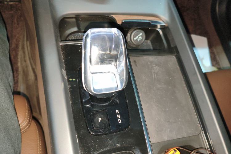 Used Volvo XC60 New Energy 2025 Plug-in Hybrid Long-Range All-Wheel Drive Smart & Luxurious Edition