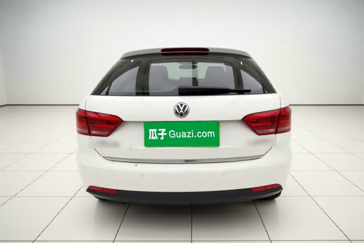 Used Volkswagen Gran Lavida 2013 1.6L Automatic Comfort Model Exterior 4