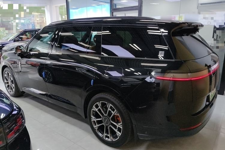 Used Lynk & Co 900 2025 1.5T Ultra
