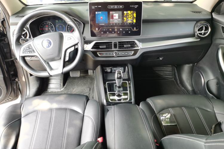 Used BYD Song New Energy 2019 Song DM 1.5TID Smart Connect Dynamic Model Center Console