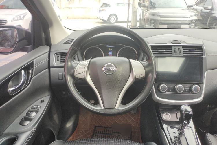 Used Nissan Tiida 2016 1.6L CVT Smart Drive Edition
