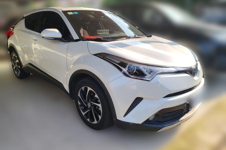 Used Toyota IZOA 2018 2.0L Yichi Version China VI Standard