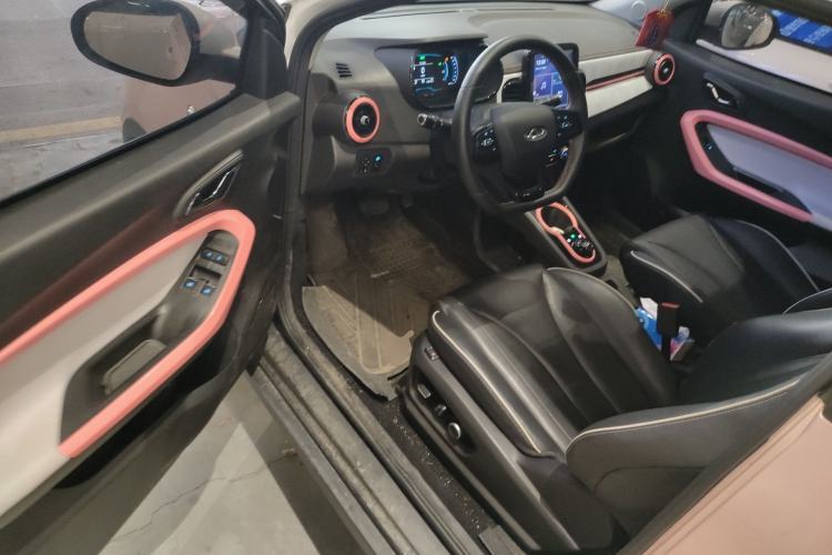 Used Chery QQ Little Ant 2022 Sweet Pink Edition Half-Sugar Version Lithium Iron Phosphate 29.2 kWh 30 kW 301 km Driver Seat