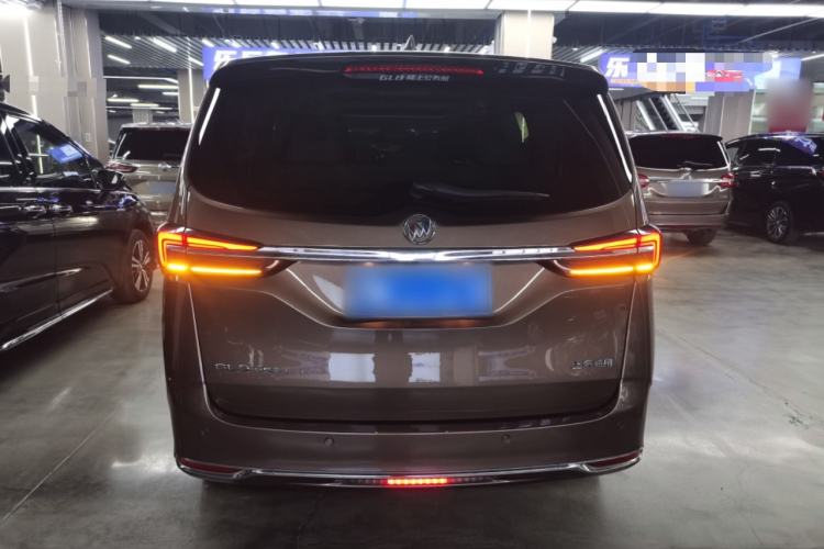 Used Buick GL8 2021 Land Cruiser Executive Class 652T Luxury Model