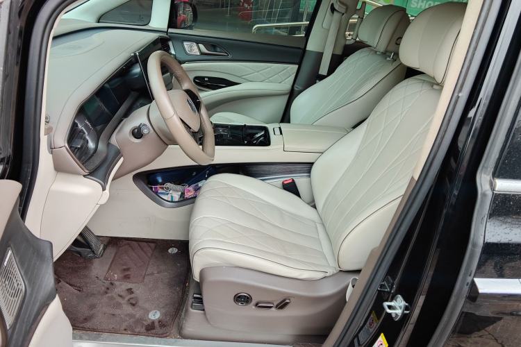 Used Denza D9 2022 DM-i 970 Four-Wheel Drive Flagship Model