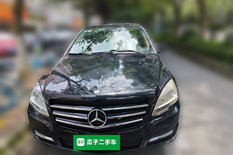 Used Mercedes-Benz R-Class 2010 R 350 L 4MATIC Front
