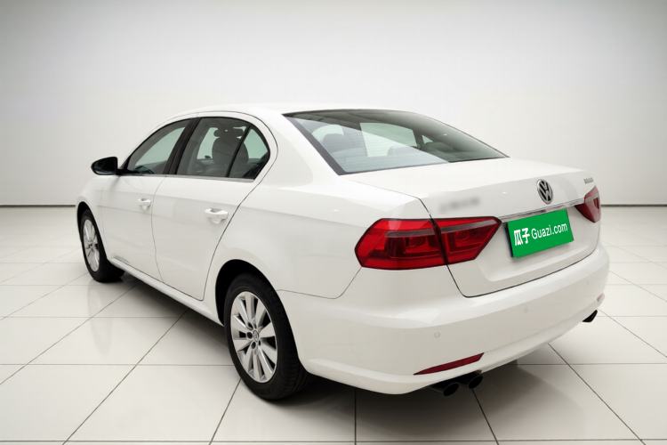 Used Volkswagen Lavida 2013 Restyled Classic 1.6L Manual Comfort Edition
