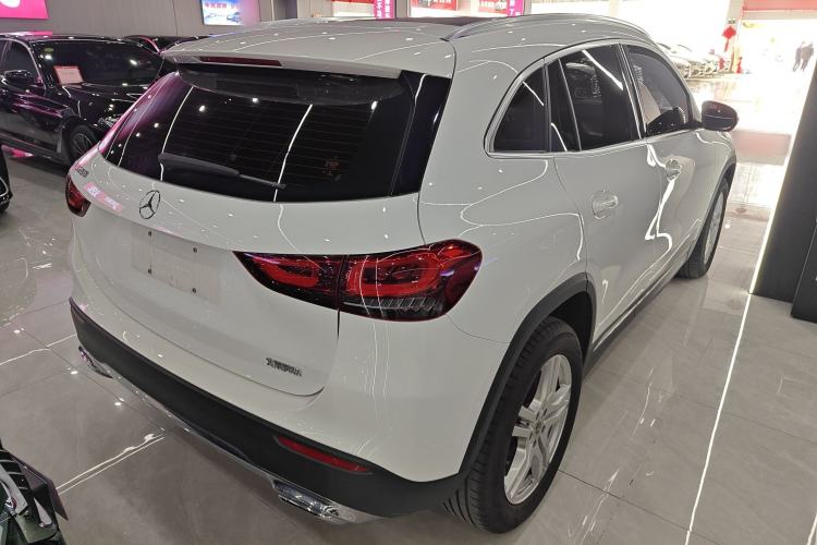 Used Mercedes-Benz GLA 2023 GLA 200 Rear Right 45 Deg