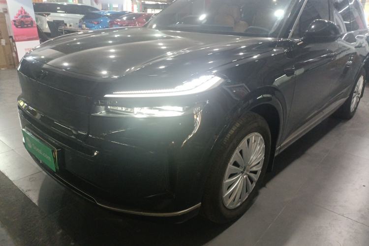 Used ONVO Luxeed L90 2025 Model—Max Six-Seater Version