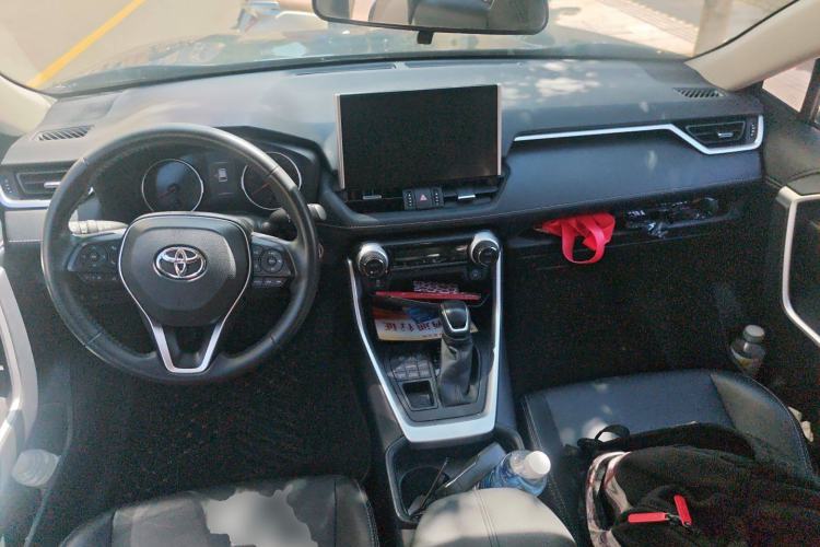 Used Toyota Wildlander 2021 2.0L CVT 4x4 Luxury Edition