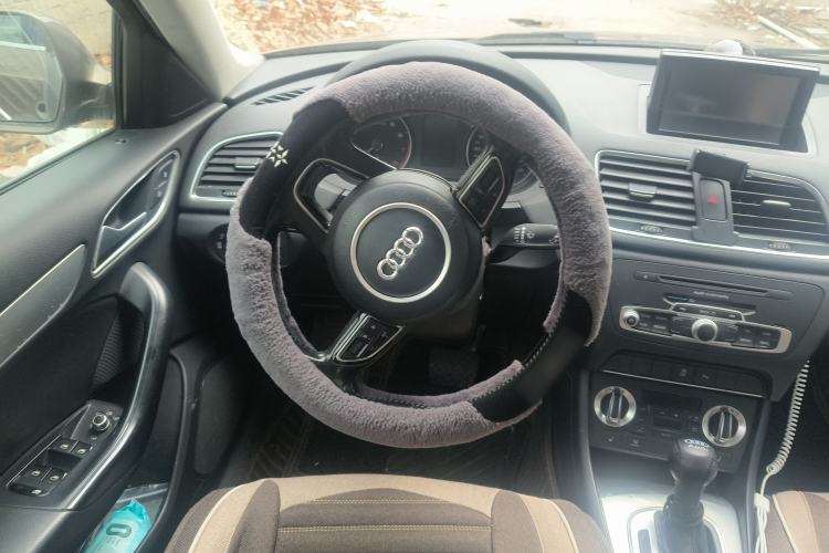 Used Audi Q3 2015 35 TFSI Comfort Model