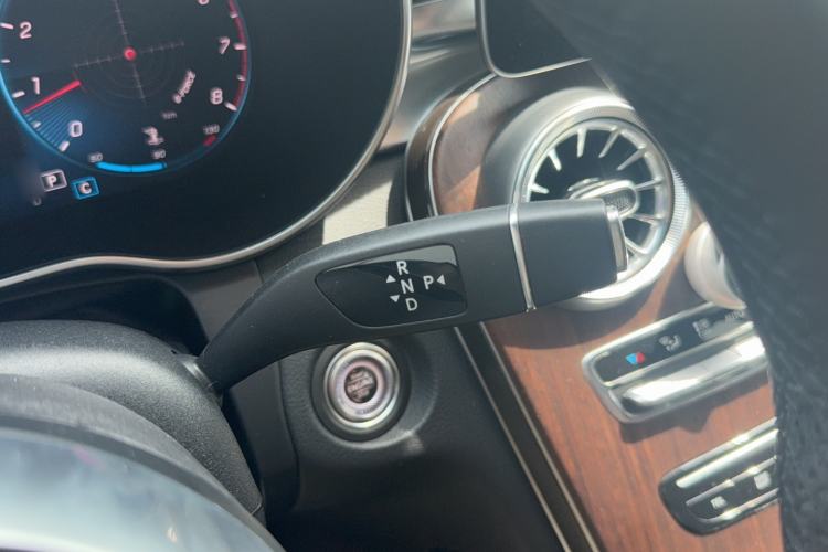 Used Mercedes-Benz GLC 2020 GLC 300 L 4MATIC Luxury Model Gear Lever