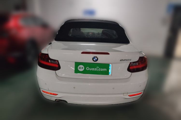 Used BMW 2 Series 2015 220i Convertible Coupe Leading Model
