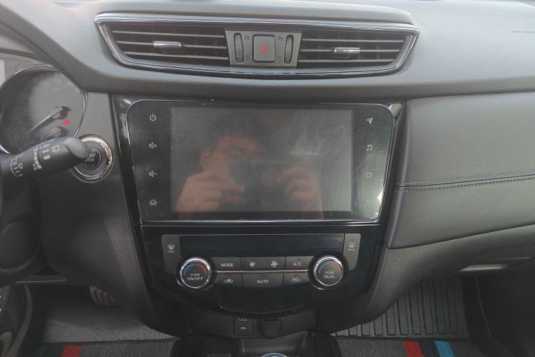 Used Nissan X-Trail 2019 2.0L CVT Smart Connect Comfort Edition 2WD