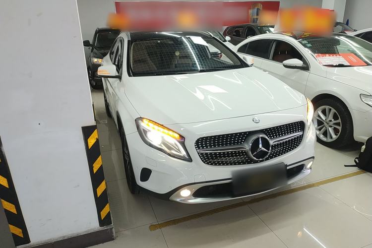Used Mercedes-Benz GLA 2015 GLA 200 Fashion Model
