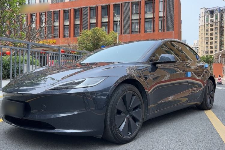 Used Tesla Model 3 2025 Rear-Wheel-Drive Version