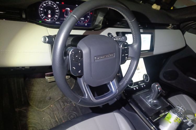 Used Land Rover Range Rover Evoque 2020 249 PS R-DYNAMIC SE Sport Technology Edition