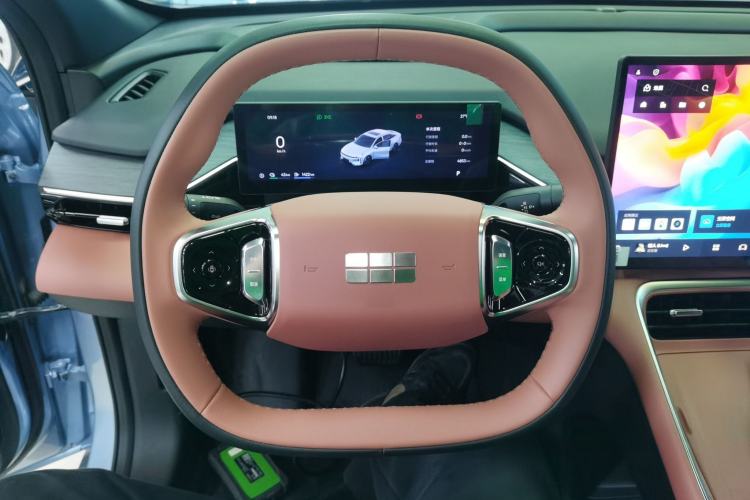 Used Geely Galaxy L6 2025 EM-i 140km Starship Edition Steering Wheel