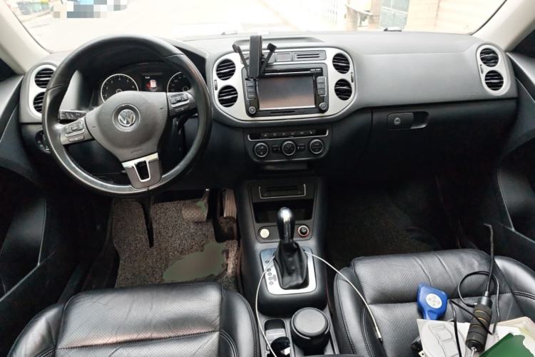 Used Volkswagen Tiguan L 2015 1.8TSI Automatic Two-Wheel Drive Luxury Model
