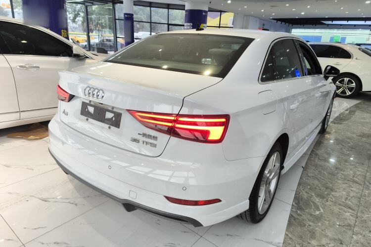Used Audi A3 2020 Limousine 35 TFSI Fashion Edition China VI Emission Standard
