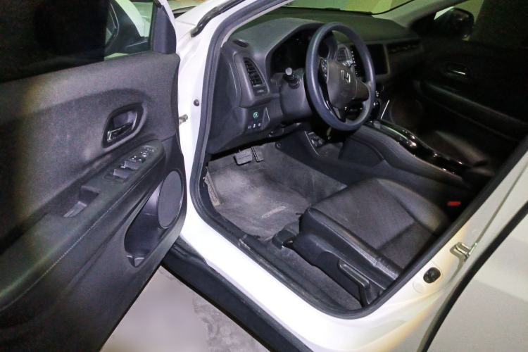 Used Honda Vezel 2020 1.5L CVT Pioneer Edition