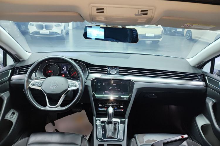 Used Volkswagen Magotan 2020 330TSI DSG Leading Model
