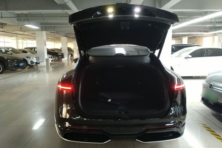 Used Avatr 06 2025 Max All-Electric Version Trunk