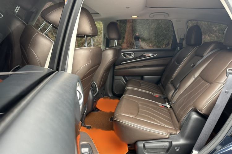 Used Infiniti QX60 2016 2.5 S/C Hybrid Two-Wheel-Drive Excellence Edition China V Standard
