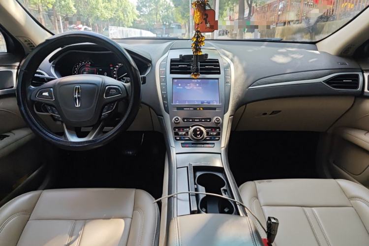 Used Lincoln MKZ 2020 2.0T Deluxe Edition
