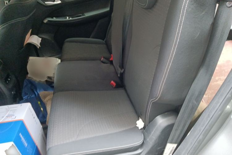 Used Baojun 730 2019 1.5T CVT Fashion Model 7 Seats China VI Emission Standard Left Rear Seat