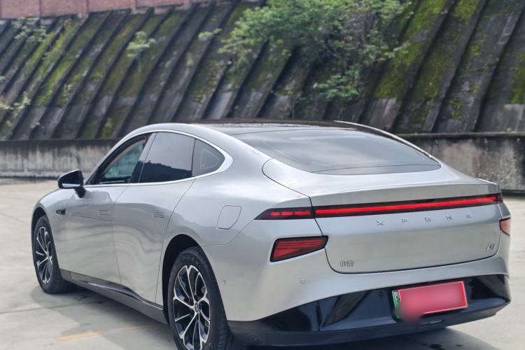 Used XPeng P7 2022 625E Exterior 4