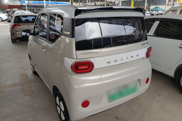 Used Wuling Hongguang MINIEV 2024 3rd Generation 215km Advanced Version
