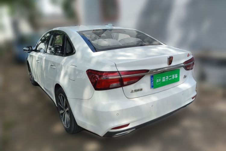 Used Roewe i6 2017 20T Automatic Internet ZhiZun Edition
