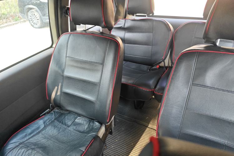 Used FORTHING Lingzhi 2014 V3 1.5L 7-Seater Luxury Model
