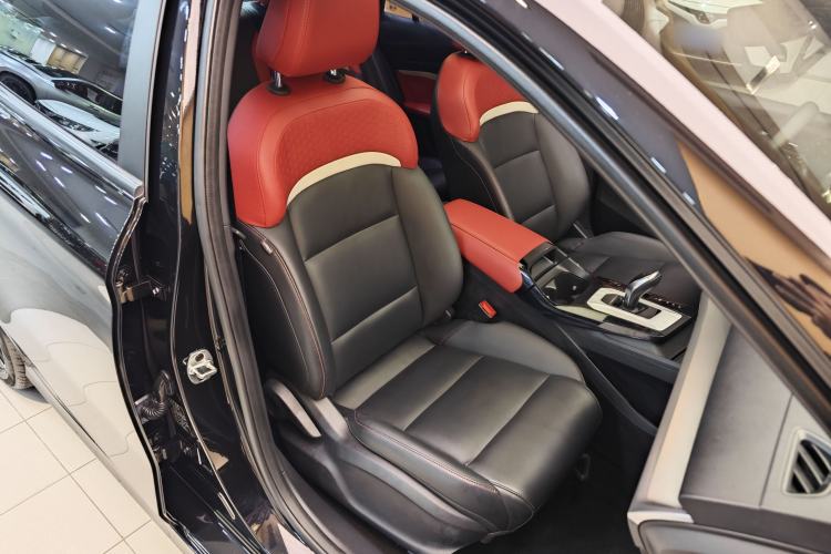 Used MG 5 2021 300TGI DCT Luxury Flagship Edition
