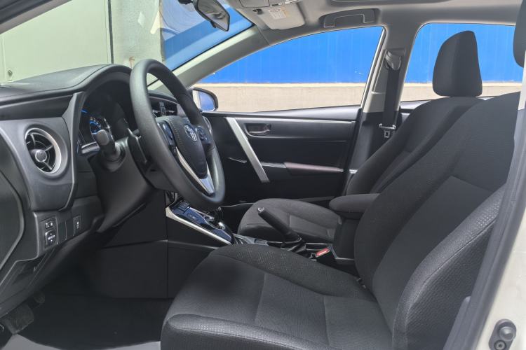 Used Toyota Corolla 2017 Revised Dual-Engine 1.8L E-CVT Leading Edition