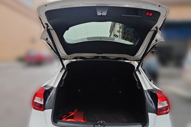 Used Mercedes-Benz GLA 2016 GLA 200 Sport Edition Trunk