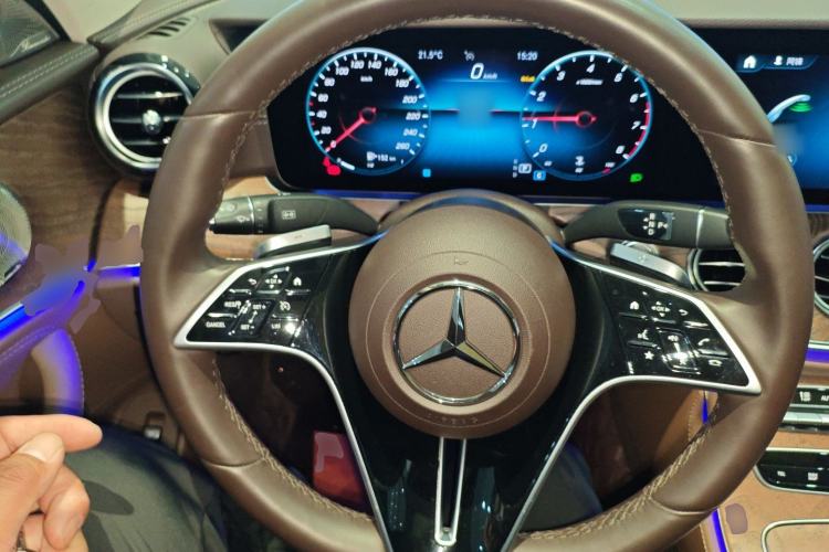 Used Mercedes-Benz E-Class 2023 Facelift E 260 L