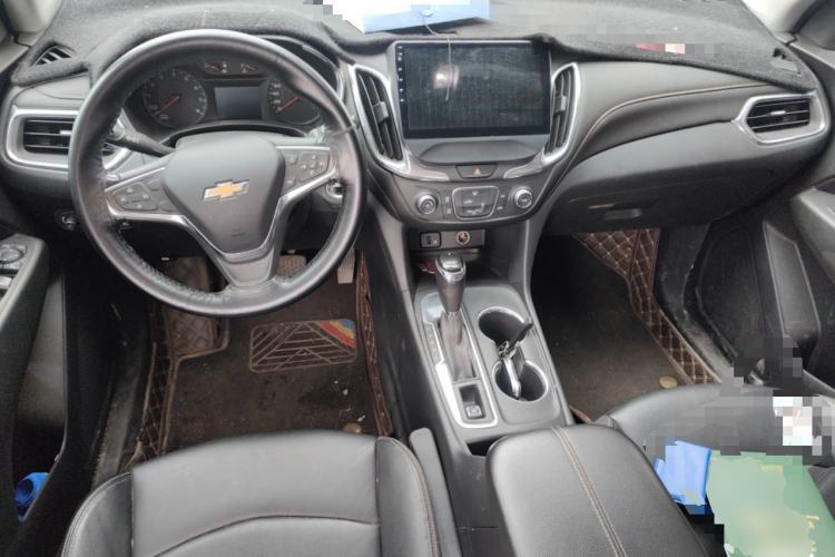 Used Chevrolet Equinox 2019 535T Automatic Chijie Edition China VI Center Console