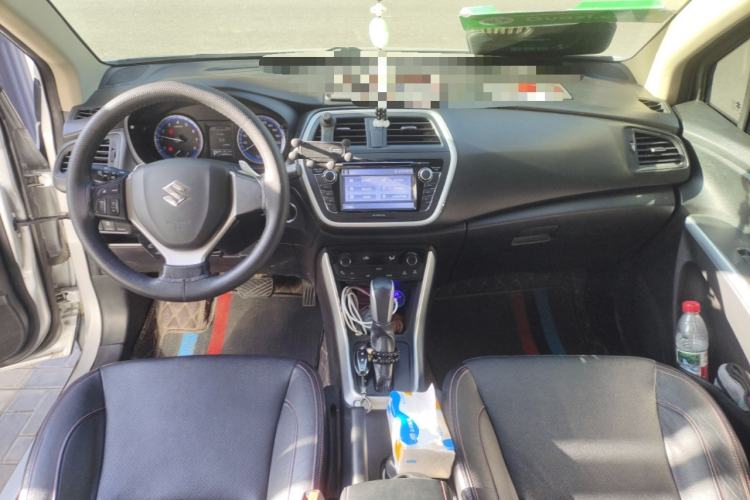 Used Suzuki S-Cross 2014 1.6L CVT Two-Wheel Drive Elite Version