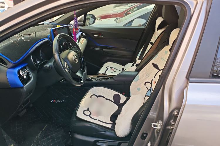 Used Toyota IZOA 2018 2.0L Yichi Version China VI Standard