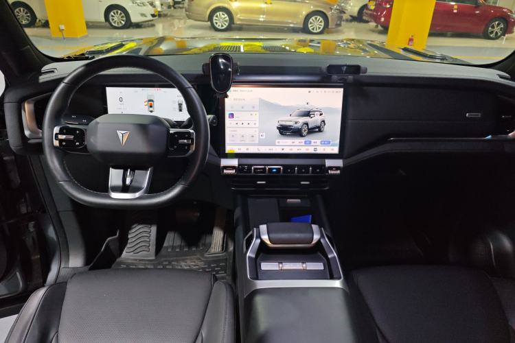 Used Deepal G318 2024 Two-Wheel Drive Comfort Edition
