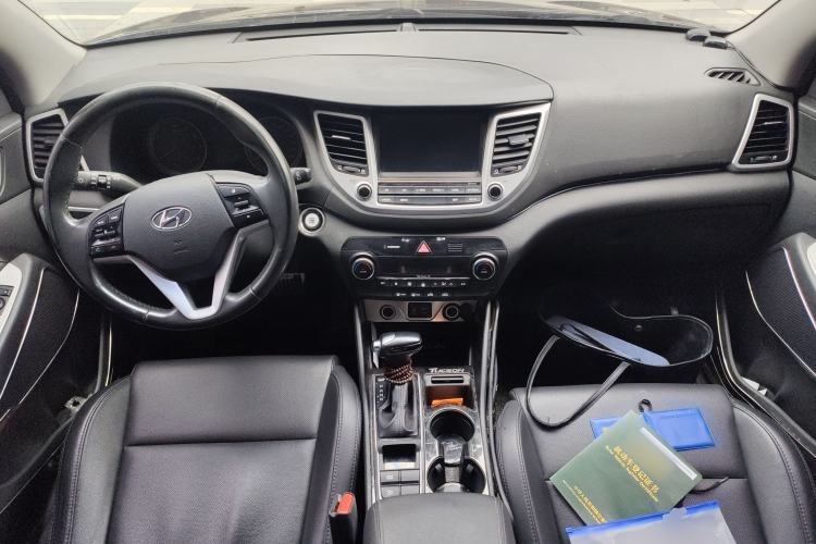 Used Hyundai Tucson 2015 1.6T Dual-Clutch Two-Wheel-Drive Smart Model
