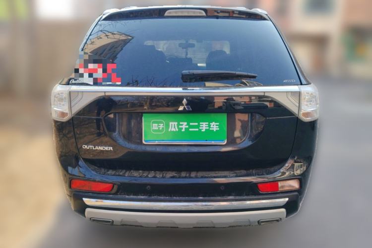 Used Mitsubishi Outlander 2014 2.4L 4x4 Deluxe Value Edition 5 Seats