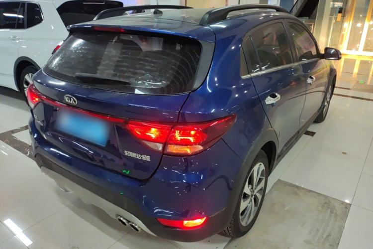 Used Kia KX Cross 2017 1.4L AT GLS