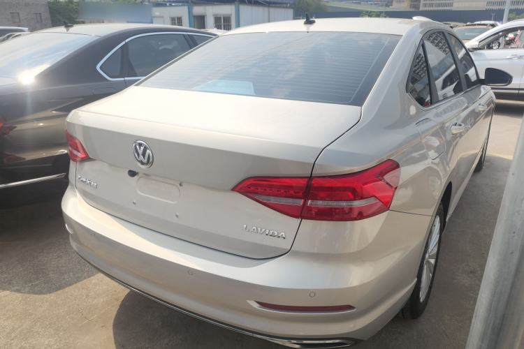 Used Volkswagen Lavida 2019 1.5L Automatic Vision Edition China VI Standard Rear Right 45 Deg