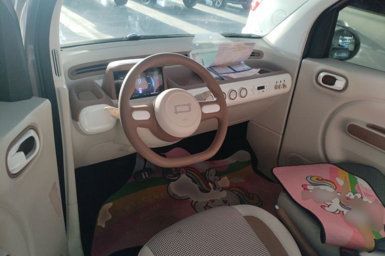 Used Bestune Pony 2026 222km Colorful Horse Center Console